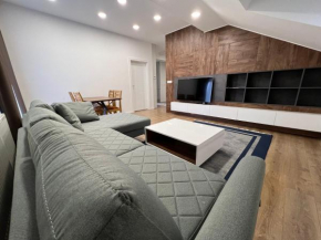 Villa by Expert Aleja